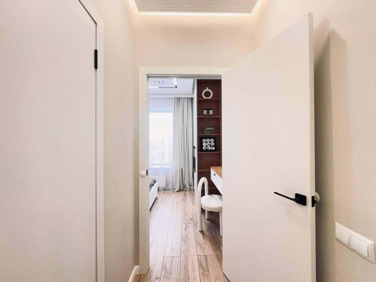 Besterek Japandi Style Apartment